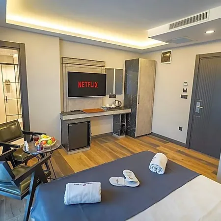 Comfort Point Three